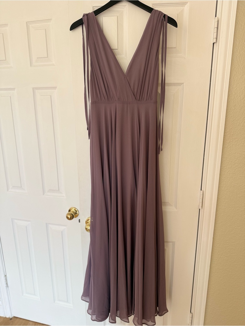 Lulu's Dusty Mauve V-Neck Maxi Dress with Tie Straps